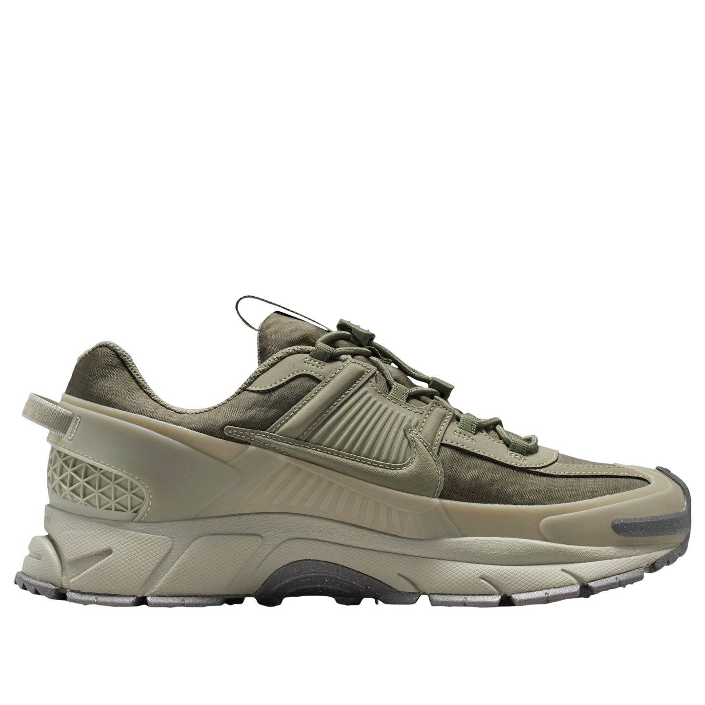 Nike Zoom Vomero 5 Roam Silver Sage Spruce Fog