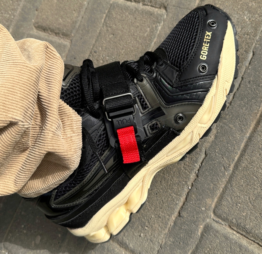 ASICS Bespoke Gel-Kayano 14 Gore-Tex Beams Mosquito Net