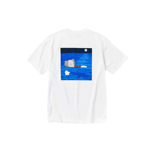 KAWS x Uniqlo UT Short
Sleeve Artbook Cover