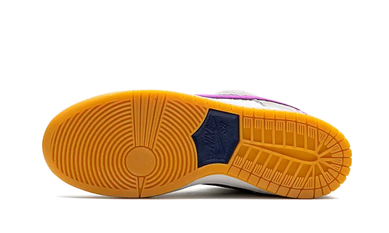 Nike SB Dunk Low Rayssa Leal