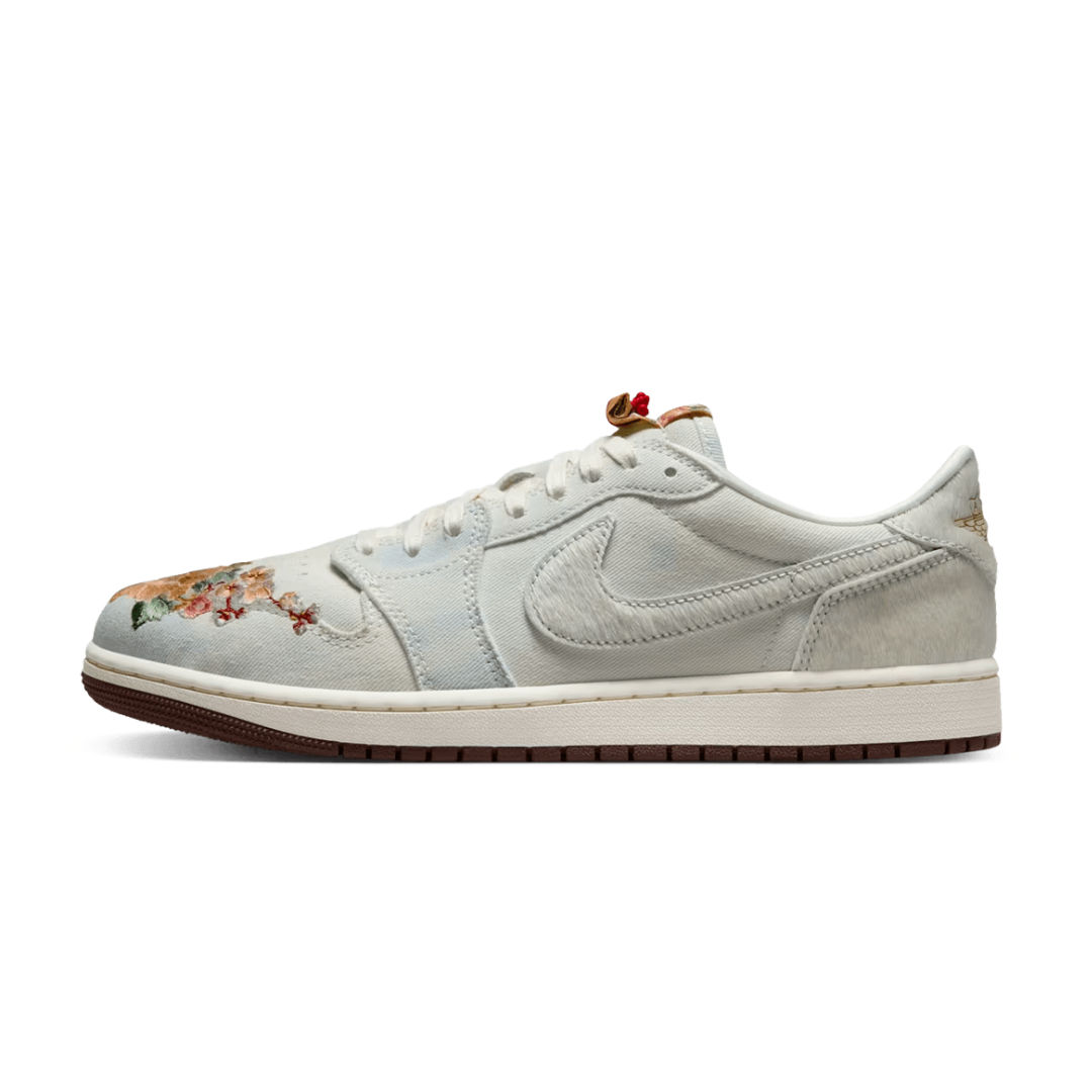 Jordan 1 Retro Low OG Football Grey Sail Light Chocolate