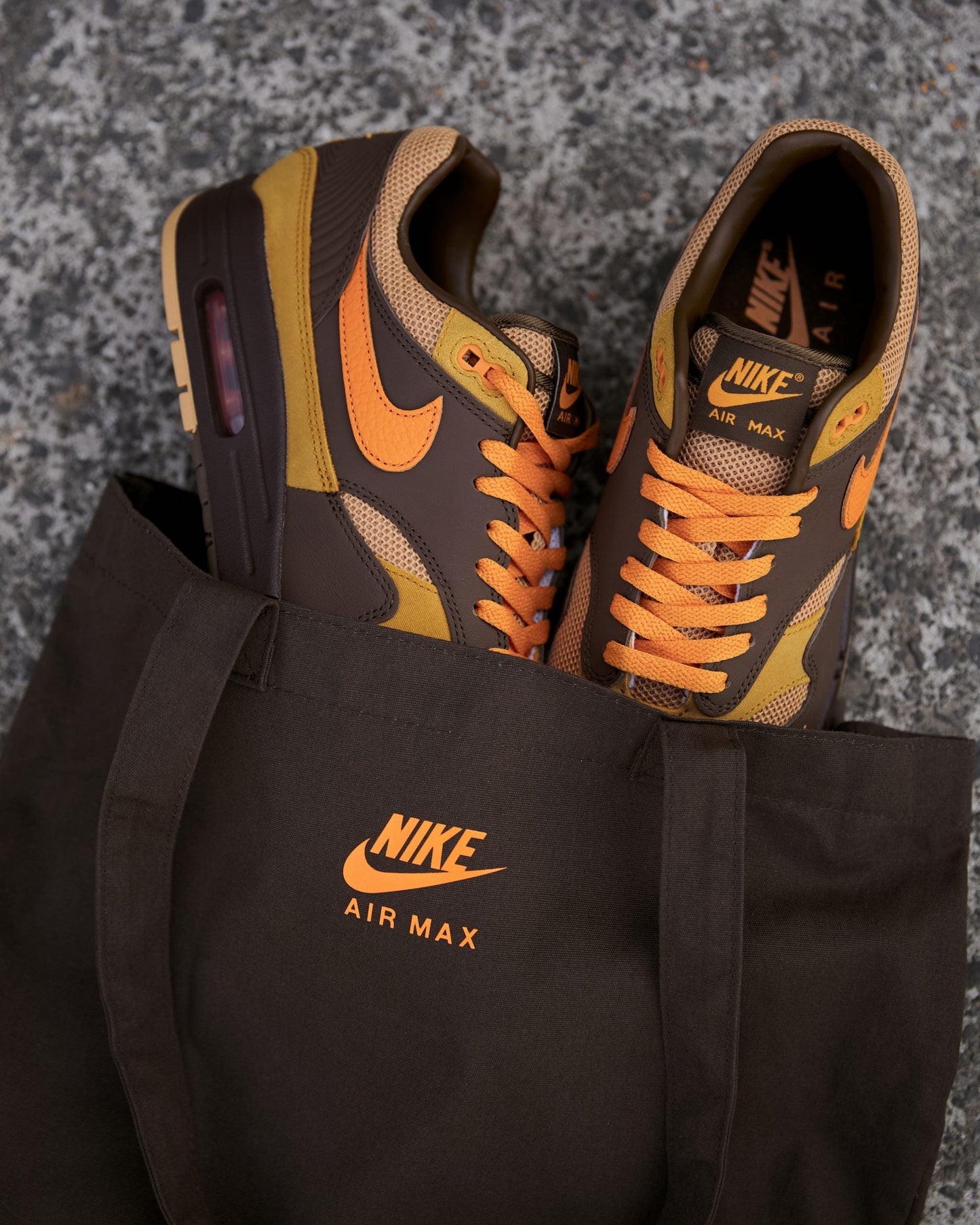 Nike Air Max 1 King’s Day