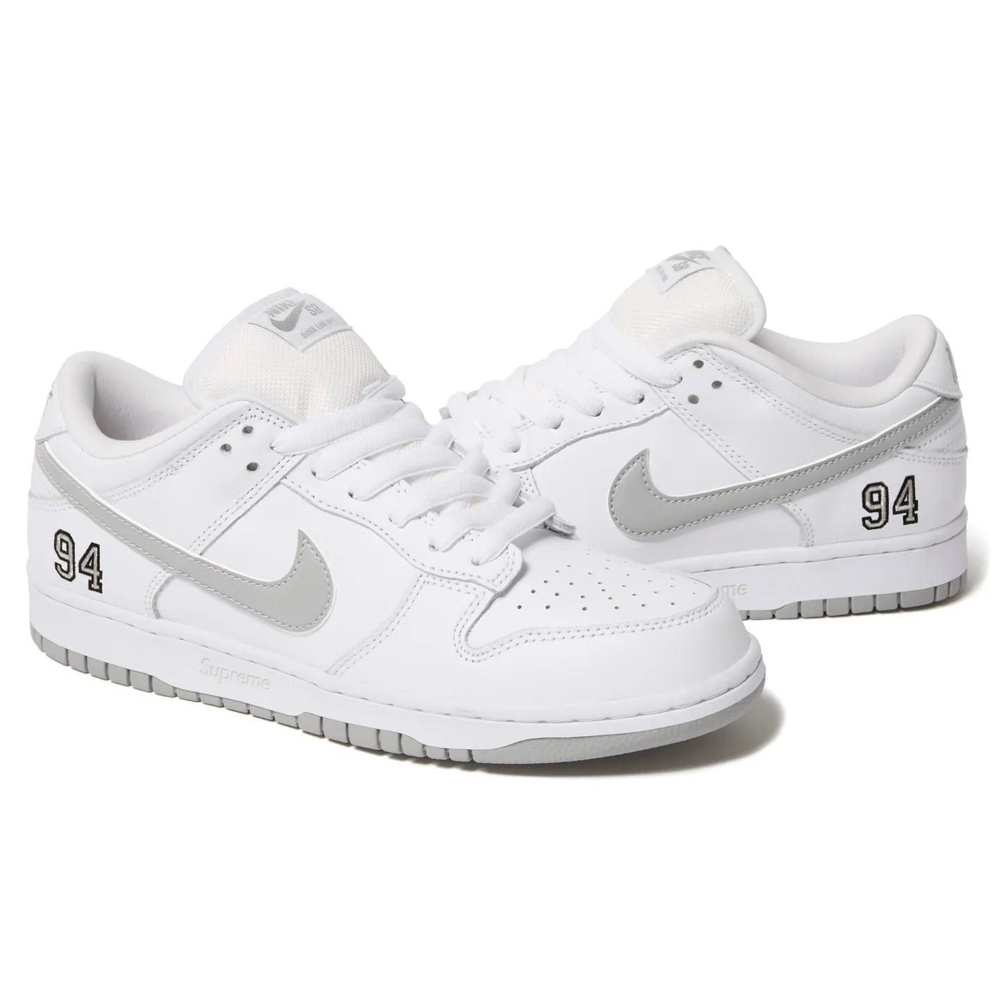 Supreme X Nike SB Dunk Low Pro White
