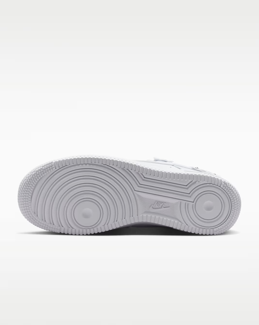 Nike Wmns Air Force 1 '07 'White Wolf Grey Metallic Silver'