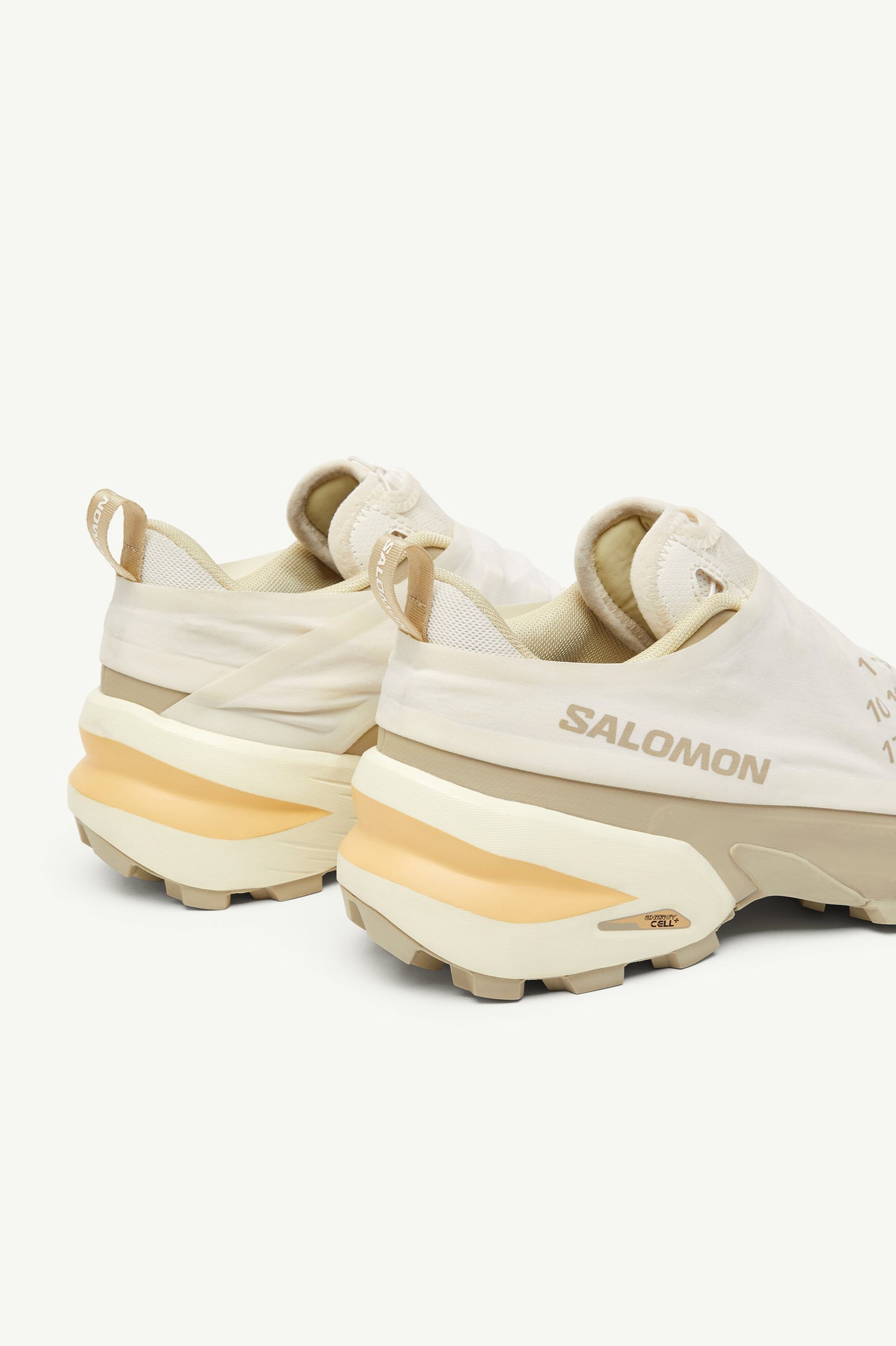 Salomon Cross Dust MM6 Maison Margiela Vanilla Ice Eucalyptus
