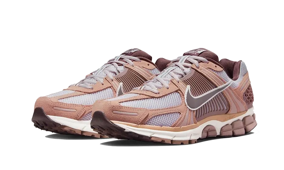 Zoom Vomero 5 Dusted Clay